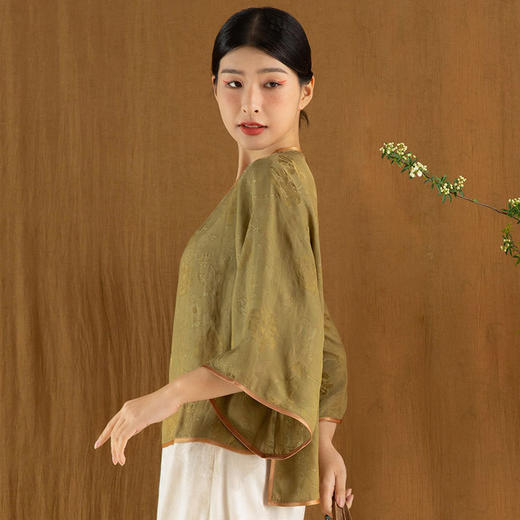 2024春夏新款天丝柔软舒适中式水袖宽松小衫T恤BC230611 商品图2