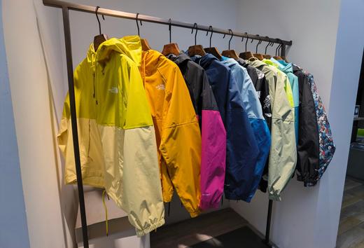 现货 越南产，北美版北面TNF女士潮流款冲锋衣...代购1400+.. 商品图0