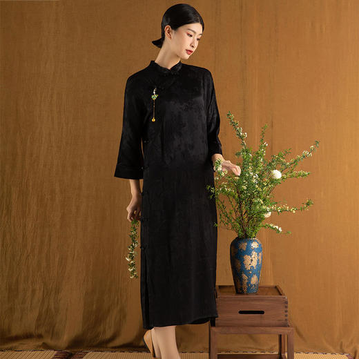 2024春季新款中式日常宽松醋酸天丝提花敬酒服旗袍J221179 商品图4