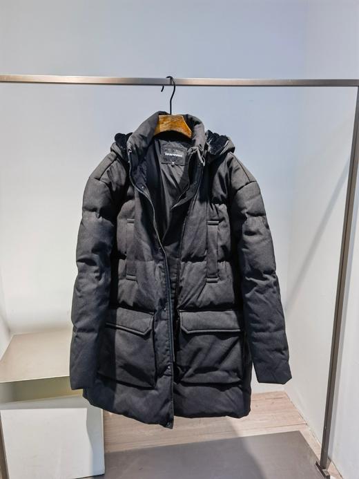现货拼手速捡漏儿..原厂跟单..阿玛尼长款羽绒服..专柜折扣完要7000+ 商品图5