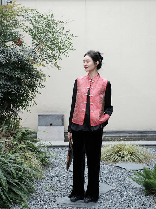 盛唐牡丹 | 宋锦八达晕纹对襟马甲 商品图9