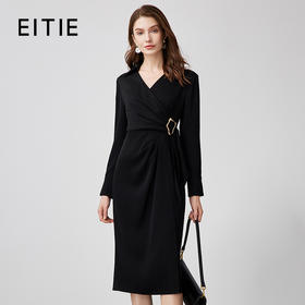 EITIE爱特爱春季新款黑色通勤连衣裙7307010