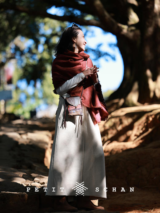 PETIT SCHAN小闪 CLO#429 relaxation 松弛感 棉混纺毛边拼接松紧腰卫裙长半裙 商品图4