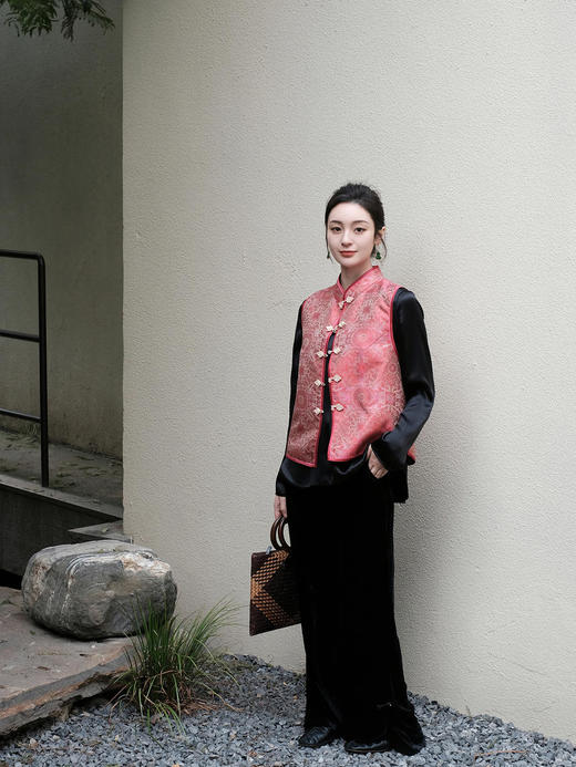 盛唐牡丹 | 宋锦八达晕纹对襟马甲 商品图12