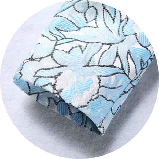 --【伯妮斯茵】161D151--蓝色风衣--长满向日葵的小屋--《生命之美-梵高的花园》 商品图9