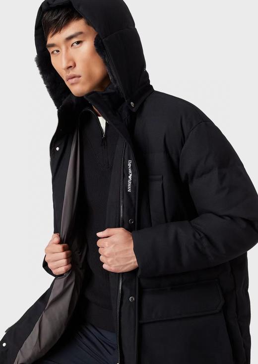 现货拼手速捡漏儿..原厂跟单..阿玛尼长款羽绒服..专柜折扣完要7000+ 商品图0