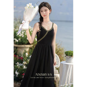 【65折秒杀】鹿向南 《春日浪漫》黑色吊带裙L33656