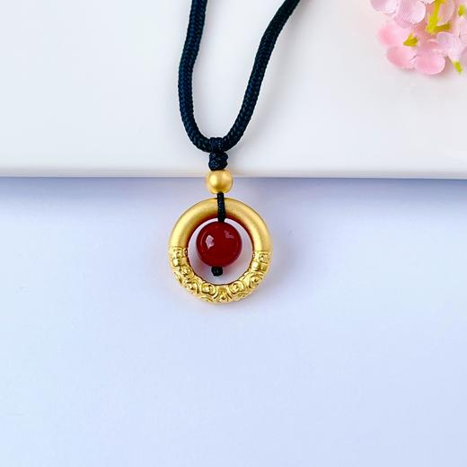 【限时7.5折】【定价黄金】足金 #热卖 #悟空 3D硬金红玛瑙相思豆祥云悟空金箍棒平安扣吊坠调节成品项链(AJ3DDZ00046)（预售产品下单后不退款不退货不换货不补差价） 商品图0