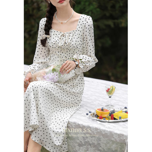 鹿向南《如梦令》  杏色碎花连衣裙L33538 商品图2