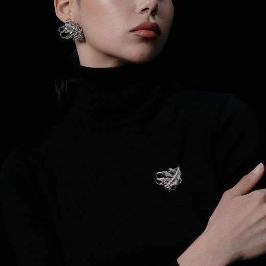 ATELIERSÓ 23AW KARAT 克拉系列-羽毛满钻胸针 商品图2