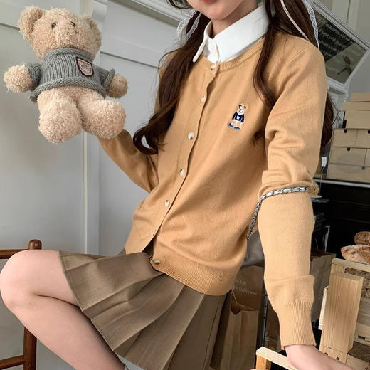 春秋季【小熊刺绣长袖针织衫开衫外套女】宽松纯色毛衣 短款上衣 商品图2