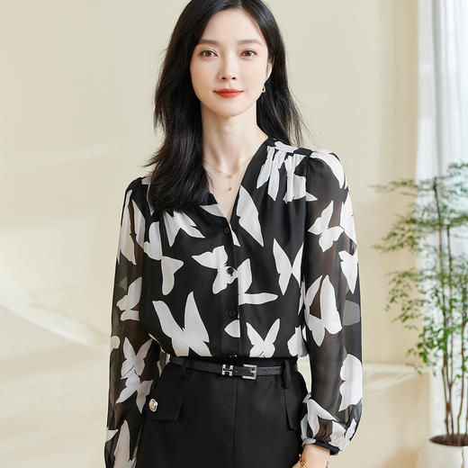 剩S/XL 米思阳【桑蚕丝蝴蝶印花衬衫】2026春季新款时尚优雅气质宽松衬衣0412 商品图5