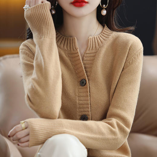 春秋新款【羊毛混纺女装 圆领短款】纯色宽松 打底针织 长袖开衫外套 商品图7