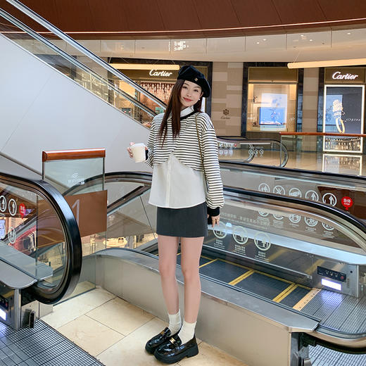 <曾小咸推荐>现货秒杀 ！微信超特价！条纹上衣+无袖衬衫2件套 日常169.99 立减80 秒杀89.99！！ 商品图3