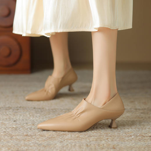 阿么手工女鞋真皮深口单鞋软底温柔中跟4.5CM简约通勤工作鞋百搭 商品图3