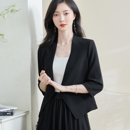 剩S/M/XL/XXL/L 米思阳2026春季新款简约气质白色西装外套宽松醋酸透气上衣女0893 商品图5