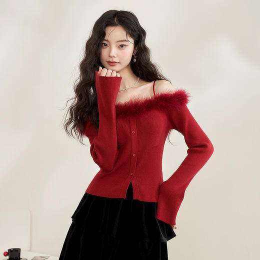 西遇法式纯欲一字肩毛衣女新款毛茸茸短款针织上衣10240043 商品图2