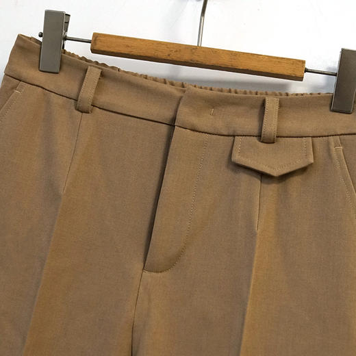 VIVIAN LIU薇薇安刘TR2415011春女装新款腰部兜盖点缀锥形小脚裤 商品图2