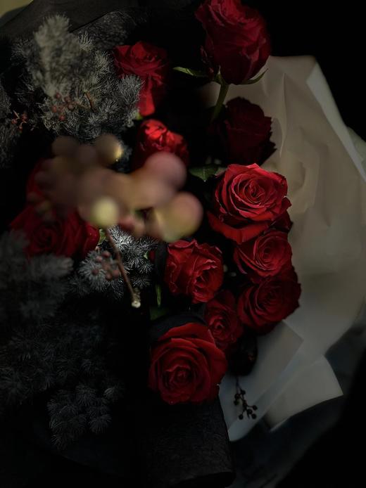 钟爱一生—情人节花束 商品图6