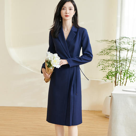 剩S/M/L 米思阳2026春季新款气质通勤收腰连衣裙修身盘扣纯色西装裙子0458 商品图2