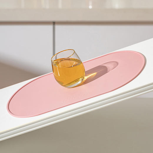 摩登主妇食品级硅胶餐垫隔热垫高级感轻奢防水防油免洗高颜值桌垫 商品图3