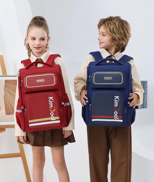春季开学季~4款可选【KVG英伦风减负护脊书包系列】专注学生书包20年，SGS欧盟环保认证，呵护儿童脊椎～有效缓解装书包带来的重量和压力。超减负、‎超能装！ 商品图1