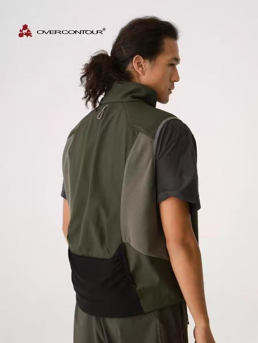 等线穿梭/23030310001/Pinecone松果 软壳马甲 商品图1