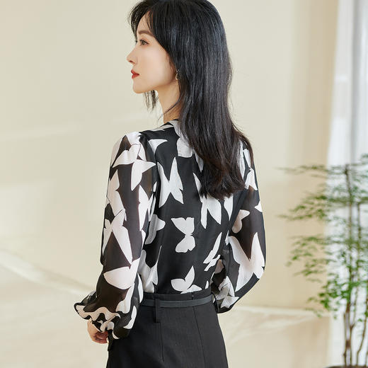 剩S/XL 米思阳【桑蚕丝蝴蝶印花衬衫】2026春季新款时尚优雅气质宽松衬衣0412 商品图7