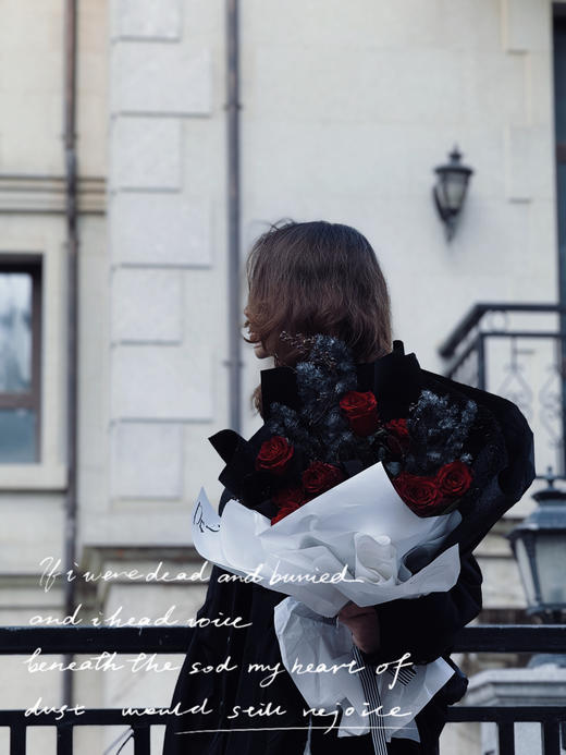 钟爱一生—情人节花束 商品图5