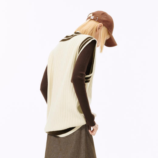 【商场同款】麦檬秋毛衫4E9132341 商品图4