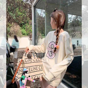 <曾小咸推荐> 【轻氧女孩】杏色S字母T恤