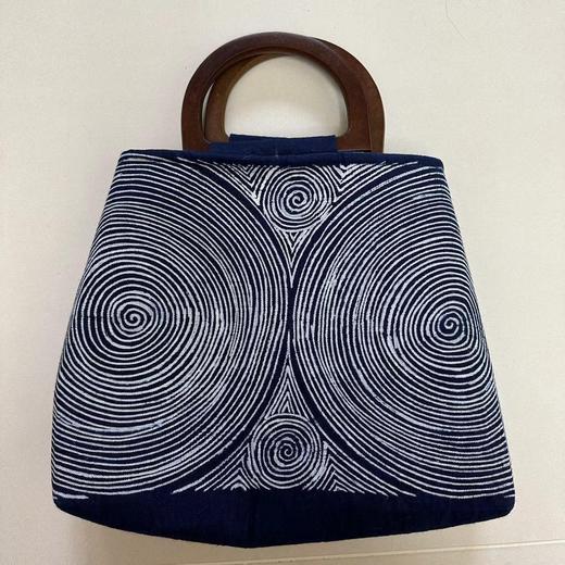 新衍原创设计 | 手工蜡染手提包 商品图0