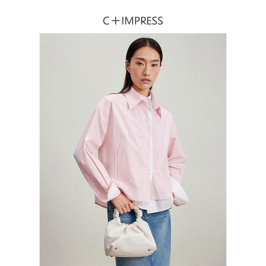 【预售15天】C+IMPRESS/西嘉拼接撞色假两件短箱型粉色衬衫女高密棉设计感宽松CS2401010 商品图3