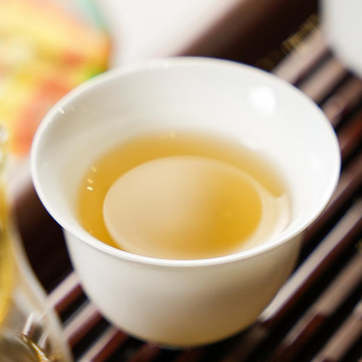 【龙鳞甲】2022年头春头采班章五寨精准配比！老班章古树占比38%以上！高额补贴福利 357g/饼，5饼/提 【每个id限购5份】 商品图2