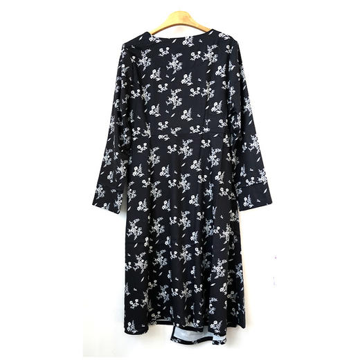 VIVIAN LIU薇薇安刘D2254101秋女装新款圆领印花胸前捏双褶连衣裙 商品图1