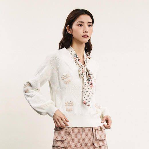 谜底V领套头针织衫女2024春新款文艺风特色绣花合体毛衫241MZ0310 商品图1