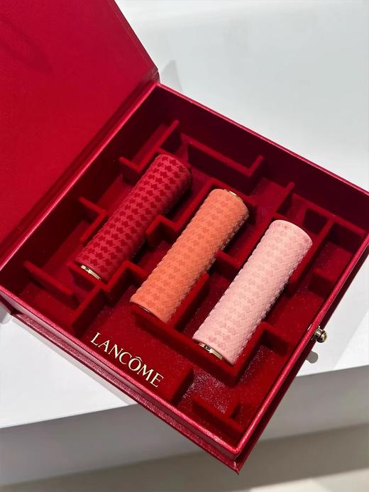 【品牌授权】兰蔻「寻爱」口红三支装礼盒 3.4g*3支 #丝绒雾面196炙热朱砂 #丝绒雾面221深陷迷棕 #丝绒雾面277粉衣炮弹 商品图2