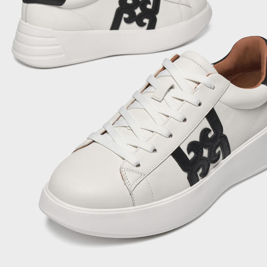 Julia Heuer 简约系带厚底运动板鞋 商品图7