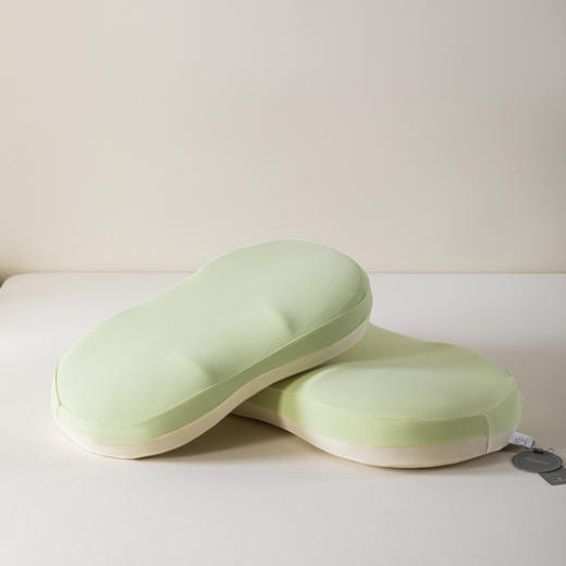 慢回弹科技记忆棉柔豆枕  柔软包裹 贴合颈椎支撑护颈 商品图4