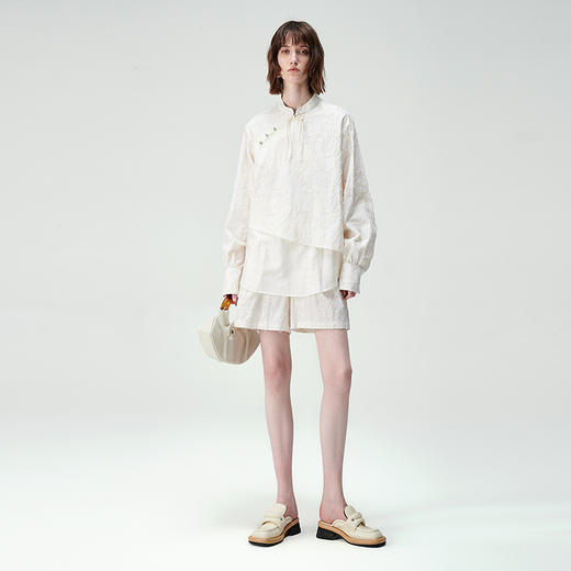 SELFWHO奶油白色短裤女2024新款春季高腰a字显瘦小个子宽松休闲裤 商品图2