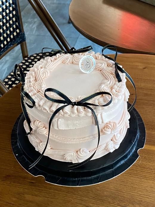 黑色蝴蝶结蛋糕 商品图1