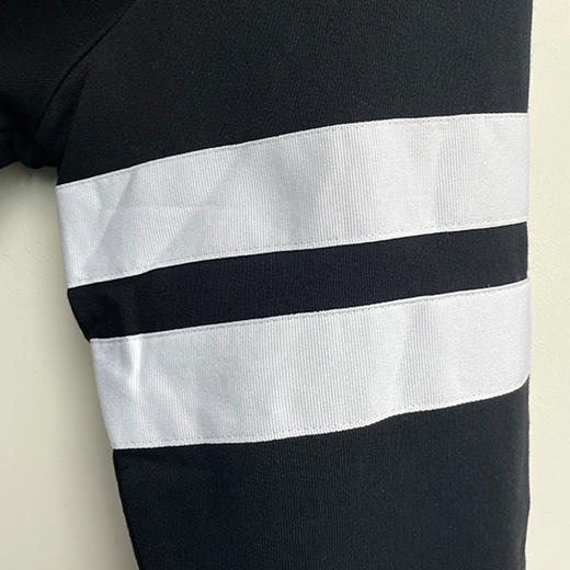 GCDS 男士字母徽标棉质长袖连帽卫衣 黑色 AU020030 NERO 商品图3