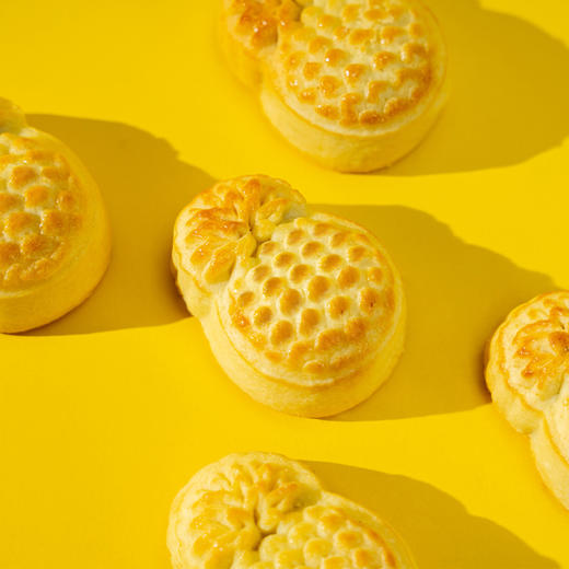 御唐府菠萝公社  海盐蛋黄菠萝酥精美礼盒装 240g 商品图2