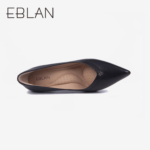 伊伴时装单鞋B24191906 商品图2