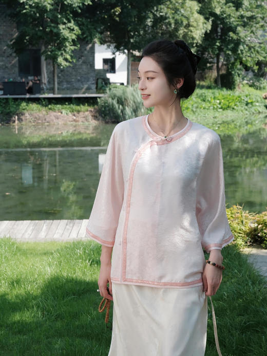 微瑕秒杀| 盛唐牡丹 |新中式真丝提花偏襟上衣 [特价品](特殊商品不退不换) 商品图0