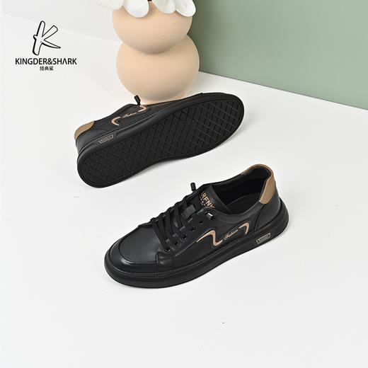 2024经典鲨春季新款男士休闲时尚平底板鞋KG31-D14011 商品图2