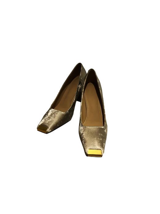 SAFICOO 方头浅口单鞋 国潮风高跟鞋 商品图3