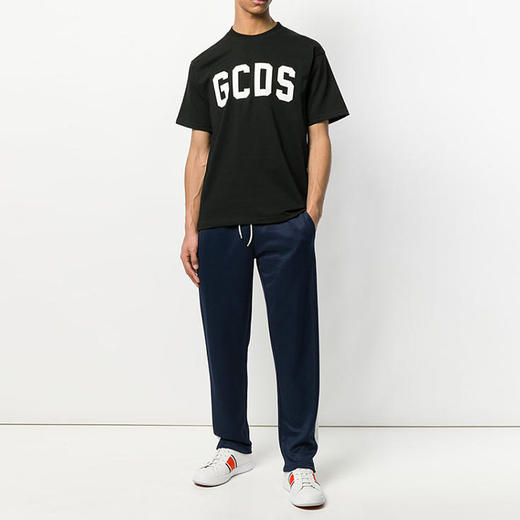 GCDS 男士字母徽标印花棉质圆领短袖T恤 黑色 ASS18M020067 NERO 商品图3