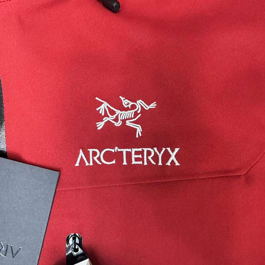 ARC’TERYX 始祖鸟 ALPHA  SV 七代GORE-TEX  男女款  新款硬壳冲锋衣 功能性外套 防风  防水 透气 登山服  夹克 商品图4