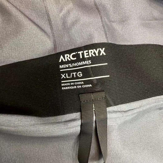 ARC’TERYX 始祖鸟 ALPHA  SV 七代GORE-TEX  男女款  新款硬壳冲锋衣 功能性外套 防风  防水 透气 登山服  夹克 商品图14